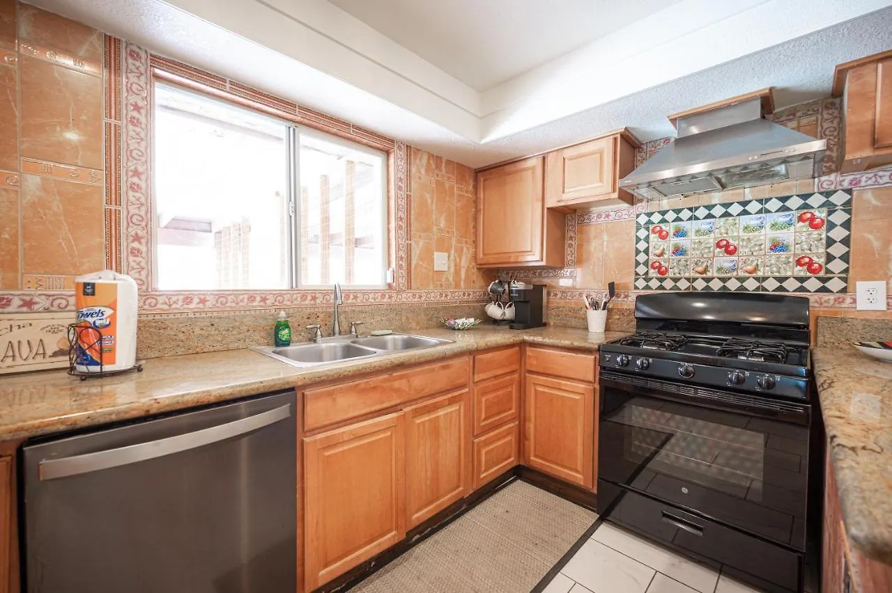 #15 Whole House 4 Bed 2 Bath Sleeps 14 Appartement Las Vegas Verenigde Staten