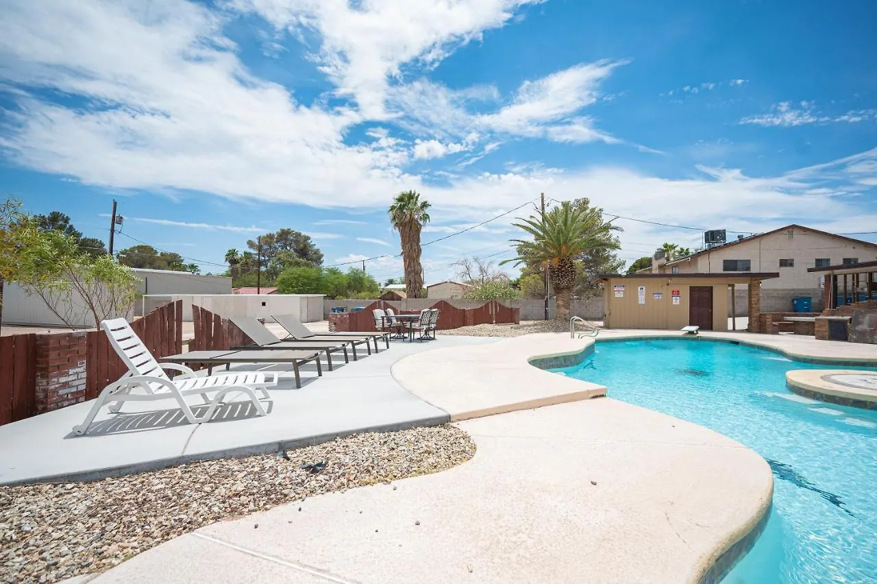 #15 Whole House 4 Bed 2 Bath Sleeps 14 Appartement Las Vegas