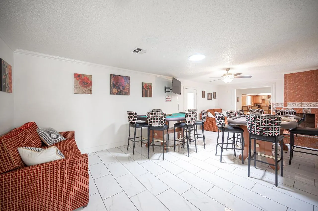 #15 Whole House 4 Bed 2 Bath Sleeps 14 Appartement Las Vegas Verenigde Staten
